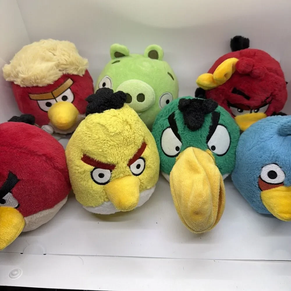 Lot Of 7 Angry Bird Plushies- 5 Inches Tall- Please Read